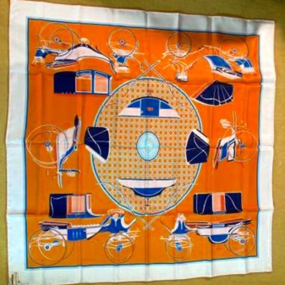 NEW with box, ribbon etc HERMES SCARF - Picture 1 of 10